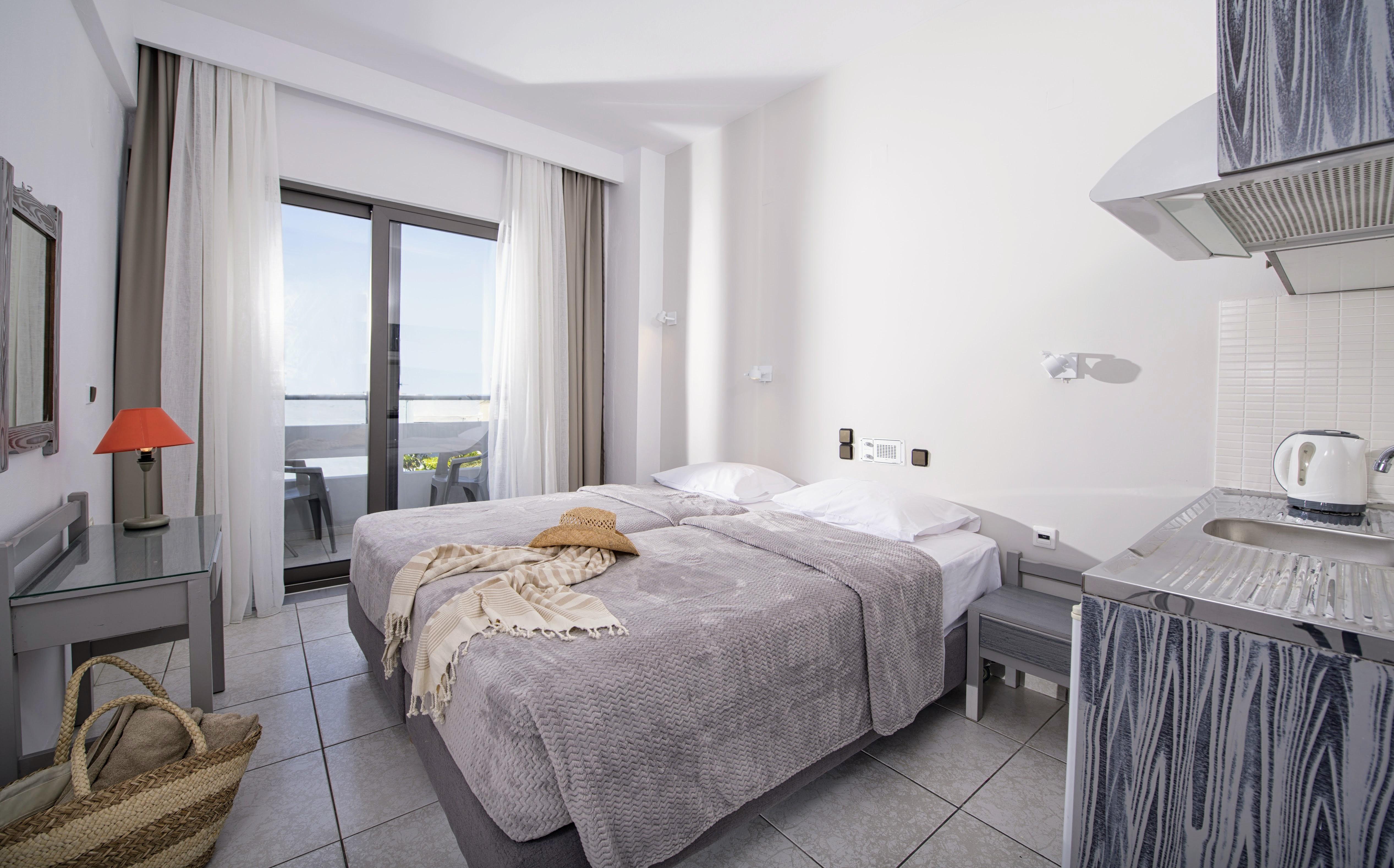 Hermes Hotel Malia מראה חיצוני תמונה