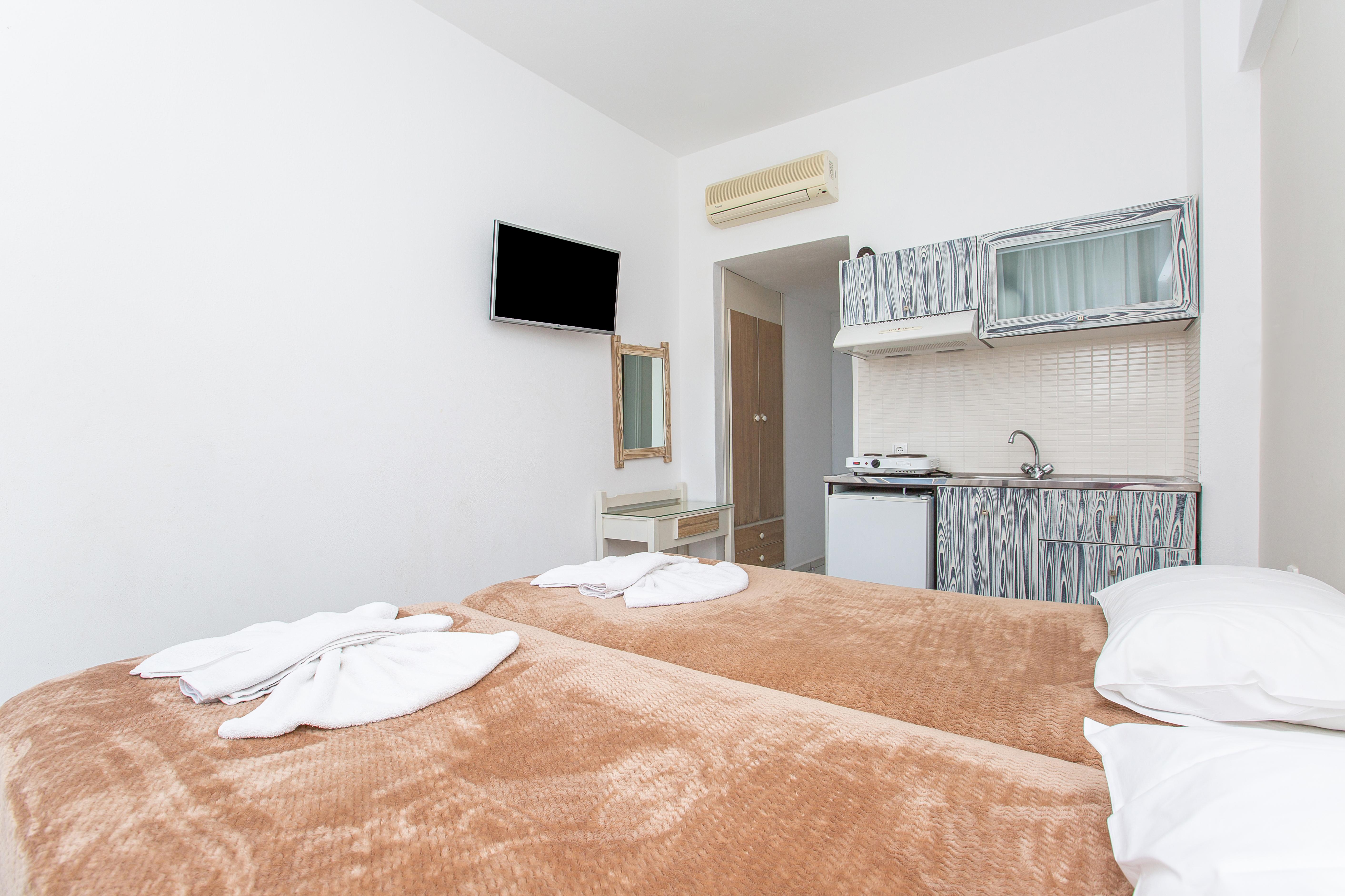 Hermes Hotel Malia מראה חיצוני תמונה